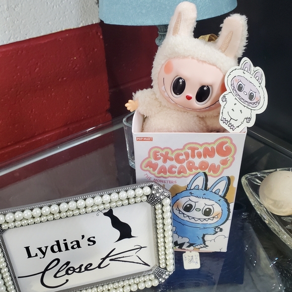 POP MART The Monsters - Exciting Macaron